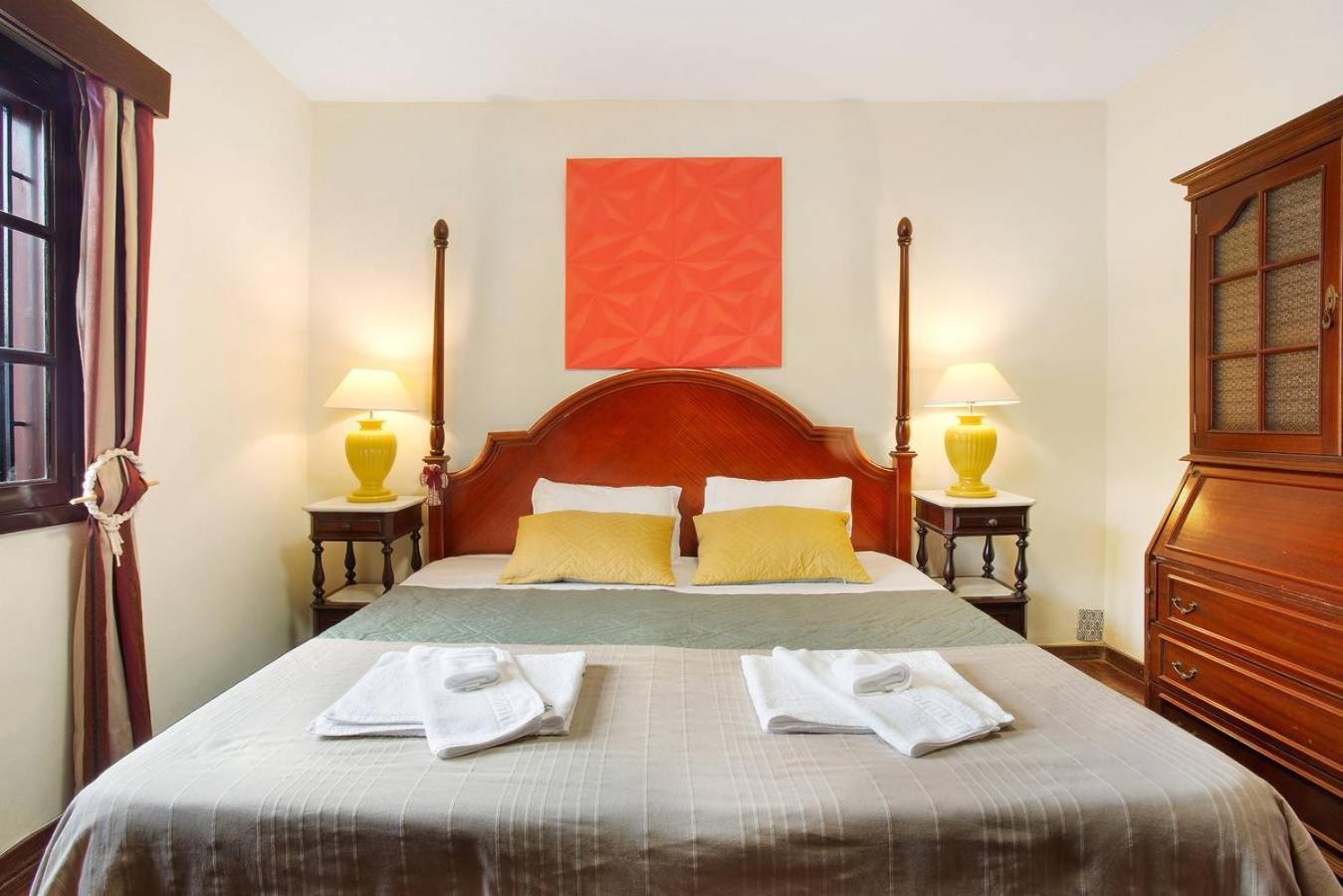 Suites Pinto Coelho Канису Экстерьер фото